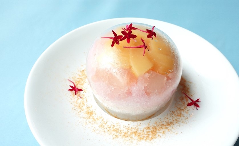 「スタンド EL」×「井筒八ッ橋本舗」コラボスイーツ第2弾! “生八ッ橋入り 桃づくしかき氷”を夏季限定で7月1日(金)より販売