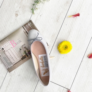 オシャレを格上げファルファーレのグレー