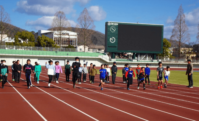 速く走るためのコツとは?IPU環太平洋大学陸上部監督が小学生を熱血指導!
