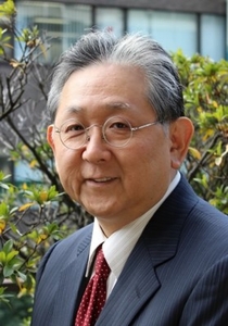 VzxFHHnpluyvSBIUXCzb.jpg?w=940&h=940