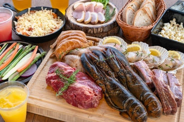 大阪・関西万博の好調な船出を祝して、「The DAY BBQ Osaka」が万博をテーマにしたBBQメニューを提供&抽選で100名様に1万円相当の利用券プレゼント