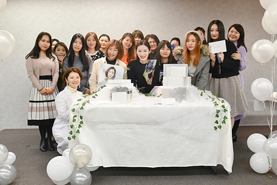 W3RI83MFd3bQceIH877M.jpg?w=940&h=940