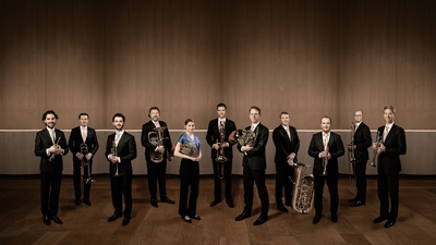 W4zOquLvk6moW7R0EkJ4.jpg?w=940&h=940