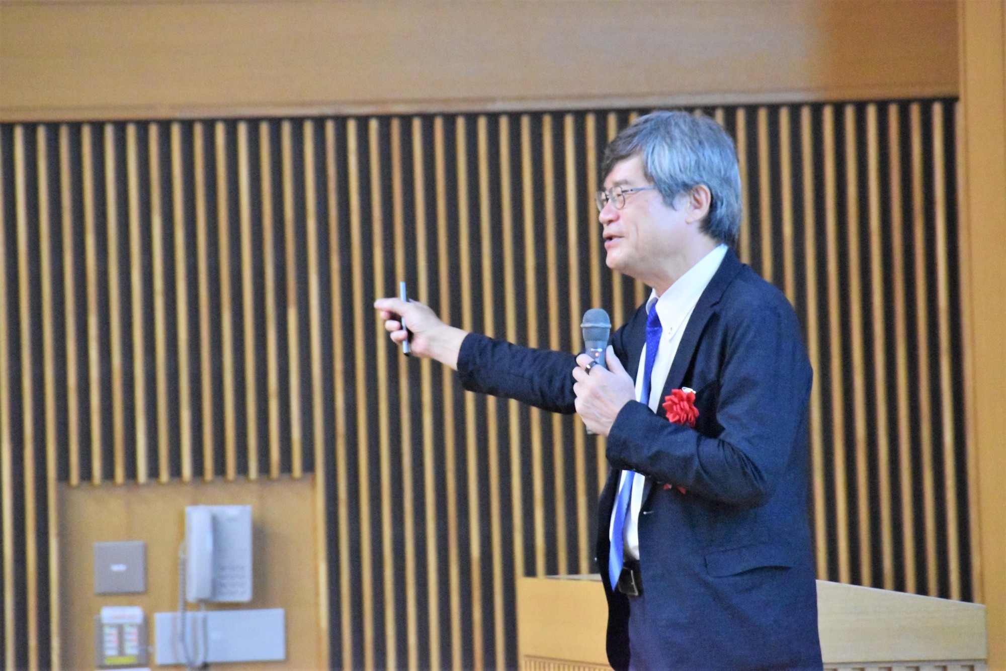名城大学】理工同窓会総会でノーベル賞受賞者の天野浩特別栄誉教授が