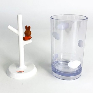 W8qxwQHcbAOa4a9698n0.jpg?w=940&h=940