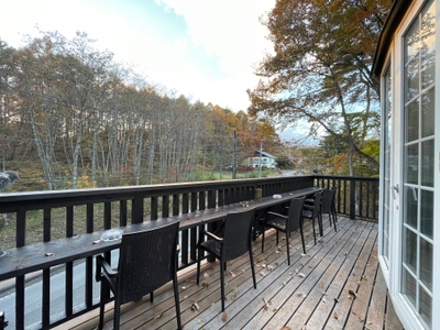 WBG2zQcGzISrOoNeRLdl.jpg?w=940&h=940