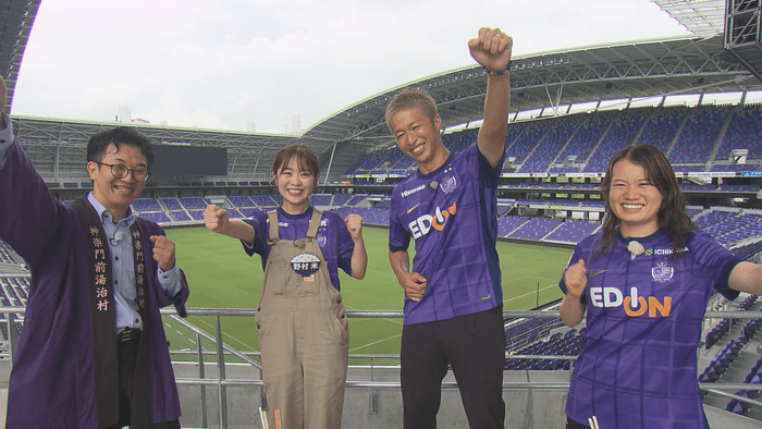 江種泰匡(夜叉うどんのエキスパート)、野村米(HOMEアナウンサー)、森崎 浩司アンバサダー、柳瀬楓菜選手