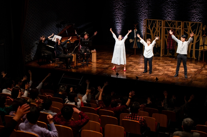 オペラの前にはミニコンサートも！