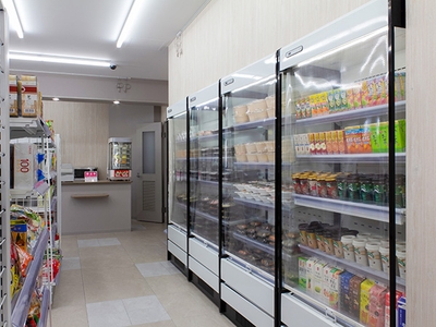 WFc7zeKAp2r8R8iVcBYH.jpg?w=940&h=940