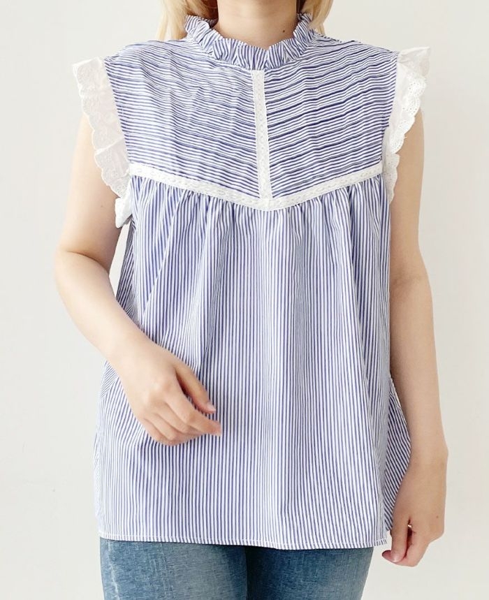【30%オフ】フリルデザイントップス