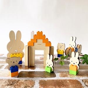 WMIHLfRP6kmuYgN4o6y8.jpg?w=940&h=940