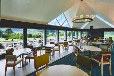 WQzajXyTYDct0UXXjSXm.jpg?w=940&h=940