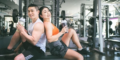 【HEALTHIER MAGAZINE（ヘルシアマガジン）】24時間年中無休フィットネスジム「エニタイムフィットネス」のウェブマガジン更新中！＜同僚から夫婦へ、ジムデートが繋いだ二人の物語 エニタイムフィットネスで育まれた愛とトレーニングの絆＞