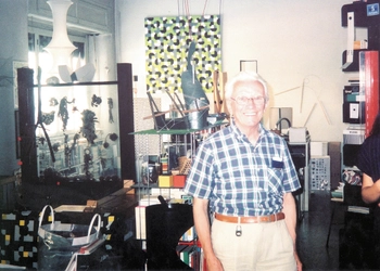 企画展「ブルーノ・ムナーリ展～美術に出会う前の美術～」を 米沢市上杉博物館で11月29日から開催