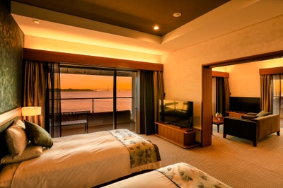 WVOJbsHOoVuooJtGZi3n.jpg?w=940&h=940