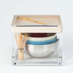 モダンな茶箱や香箱を販売している株式会社nana89が ハイアット セントリック 銀座 東京にて5月18日・5月19日に 呈茶(抹茶とお菓子がいただける)と抹茶を点てる体験、 そしてプロダクト販売を開催