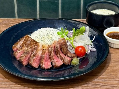 「飛騨牛」のサーロインステーキ丼　特別価格2,900円 ※限定200食／なくなり次第終了