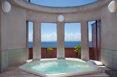 WXCsYC4qSygmxbdH7wYX.jpg?w=940&h=940