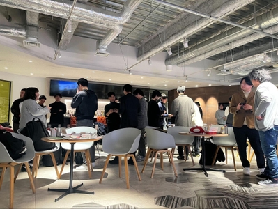 WXIne5qTb5C1YJfDWhXO.jpg?w=940&h=940