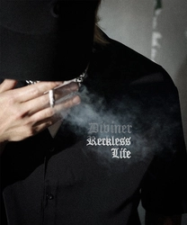 ブラックストリートファッションで話題の『DIVINER（ディバイナー）』より、25SS新作アイテムがリリース