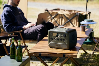 Wcl5qKiTpLywVY3vjkK8.jpg?w=940&h=940