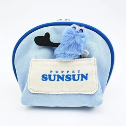 ポケットからひょっこりスンスンが愛らしすぎる、、、！パペットスンスン好きには手に入れていただきたい、癒しのぬいぐるみバッジ付きポーチです。
