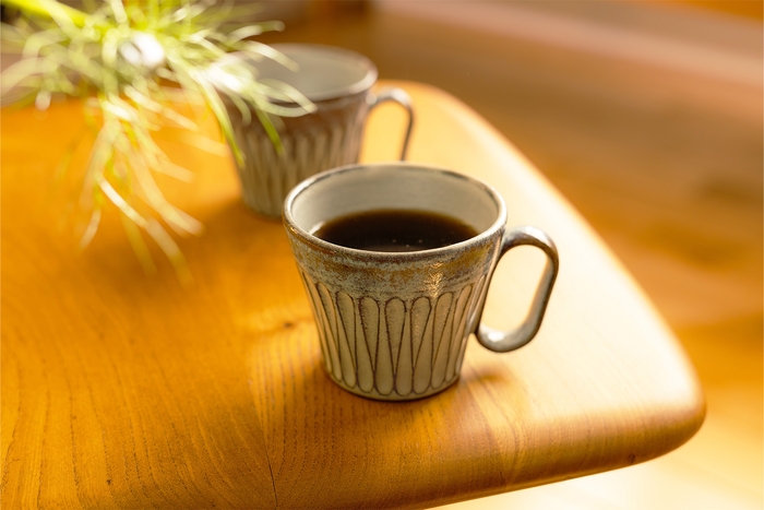 深みのあるテーブルシーンを演出