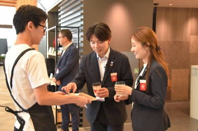 ATグループの社員にも提供