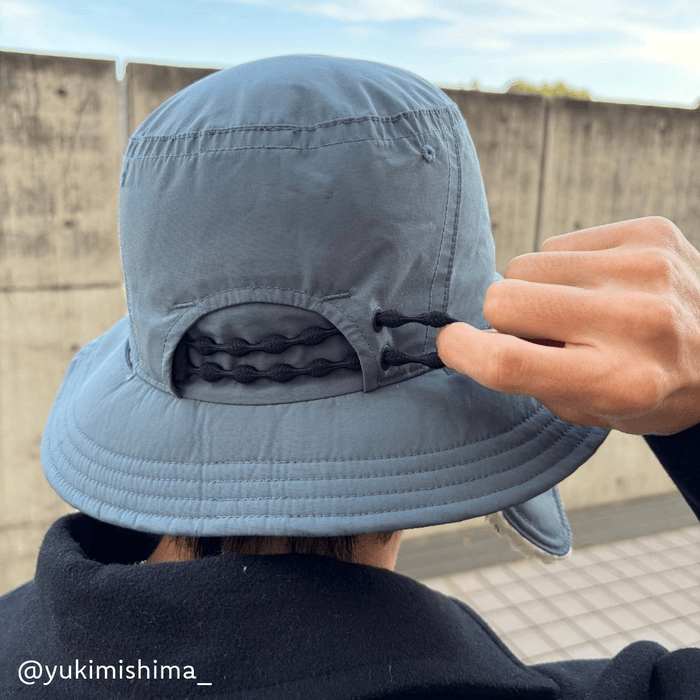 片手で簡単にサイズ調節