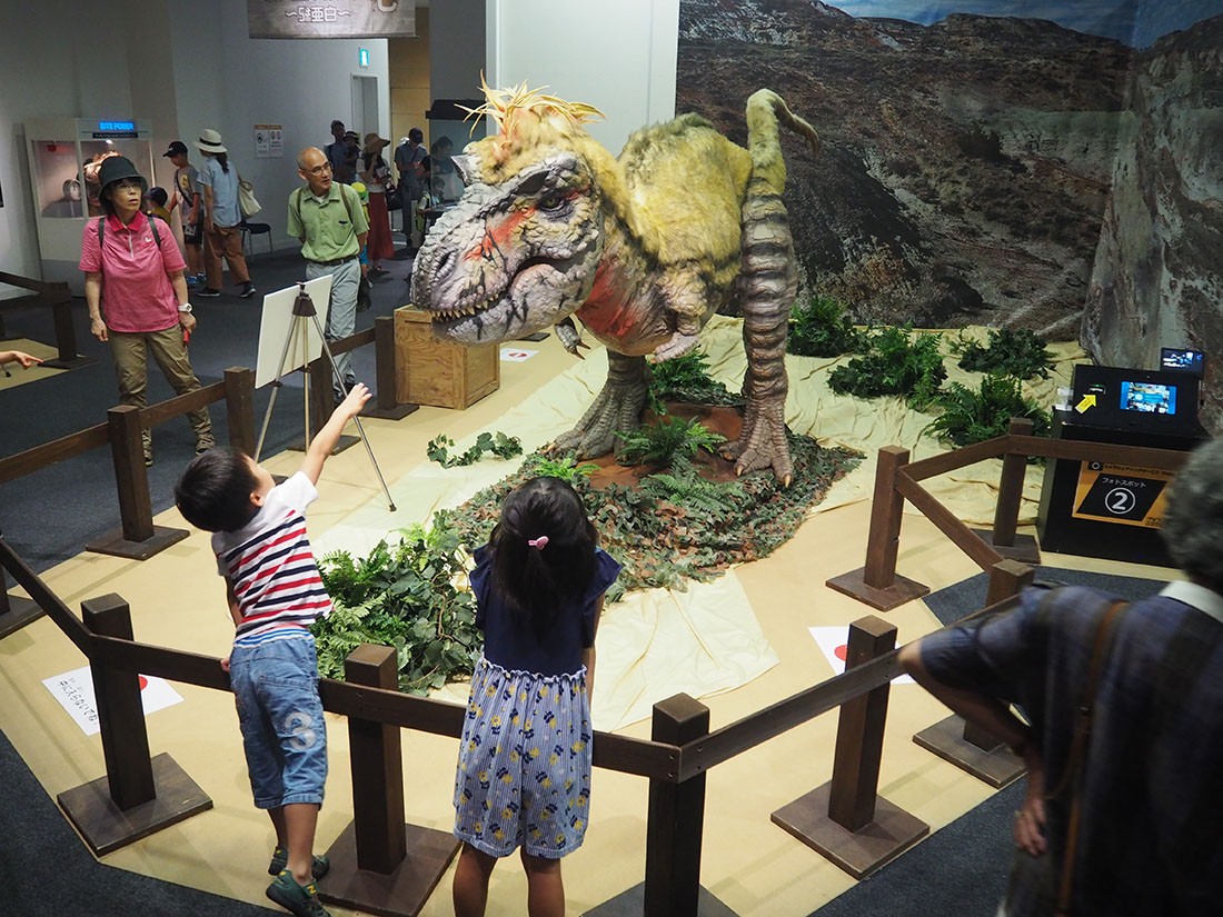 岡山の「世界大恐竜展」閉幕 7万人超の入場者でにぎわう/岡山理大出展