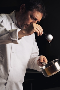 WwZhXonEM5Hqm79MNwk3.jpg?w=940&h=940