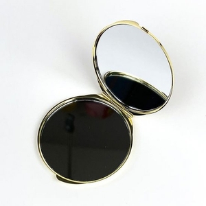 WxGp174c1qtaQdDyoCoc.jpg?w=940&h=940