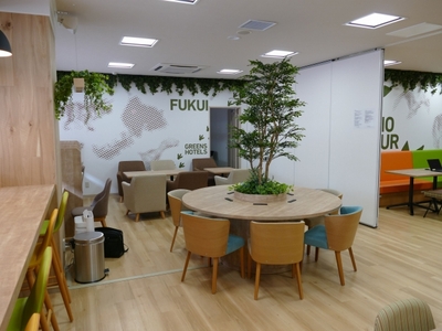 Wym0VlH4KY7Jobgk6c8K.jpg?w=940&h=940