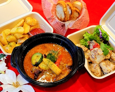 ハニーマスタードチキン＆ゴロゴロ野菜のカレースープ