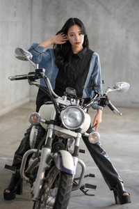 ヒロイン役：世森響