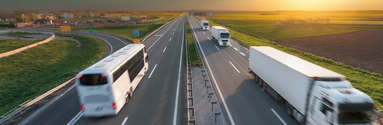 コラム公開:運輸・運送業界の2024年問題とモービルアイ~ジャパン・トゥエンティワン株式会社~