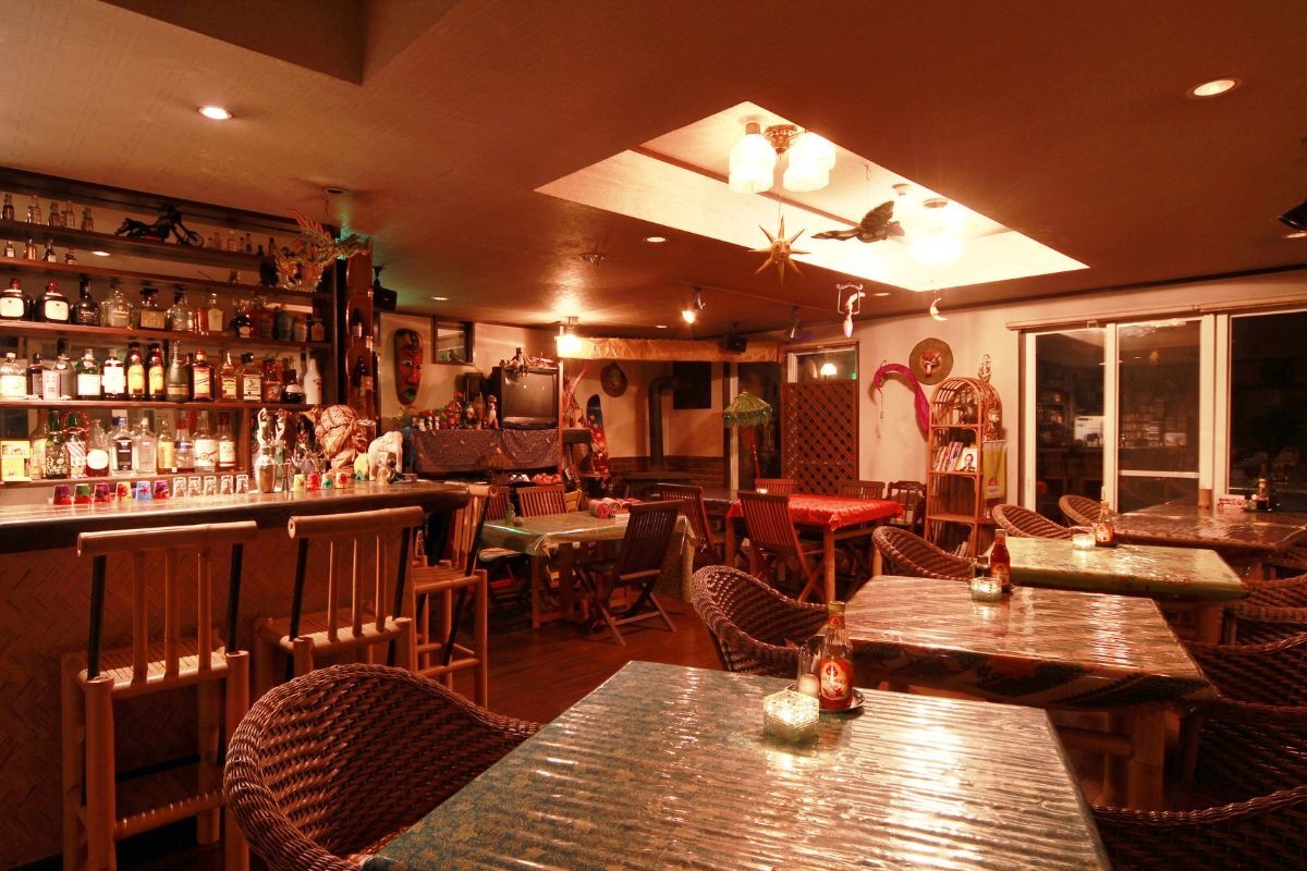 レストラン ビンタン