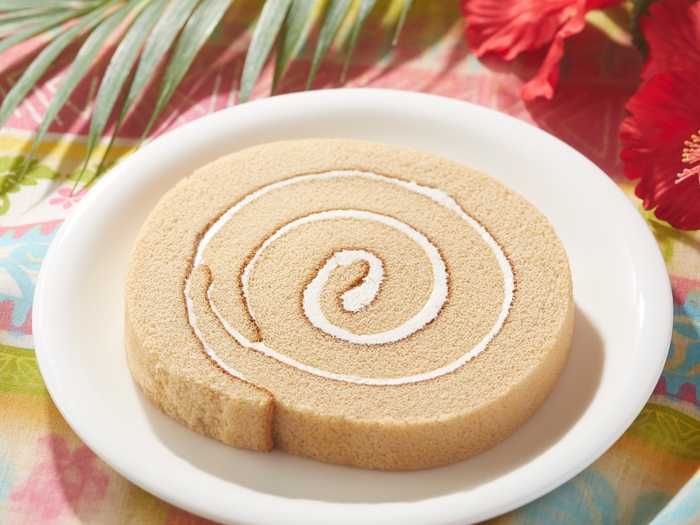 しっとり塩バニラロールケーキ (沖縄県産塩入りクリーム) イメージ画像