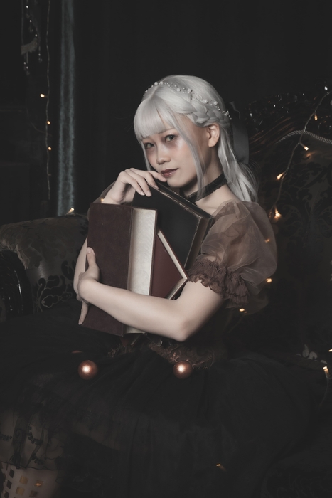 ウラン・・Sena(Colorpointe)