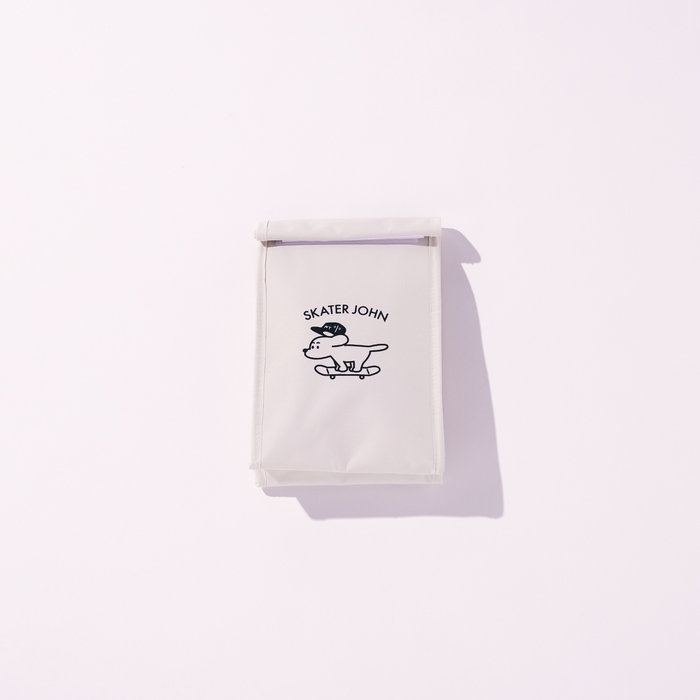 保冷スクエアポーチ ¥3,300-(税込)