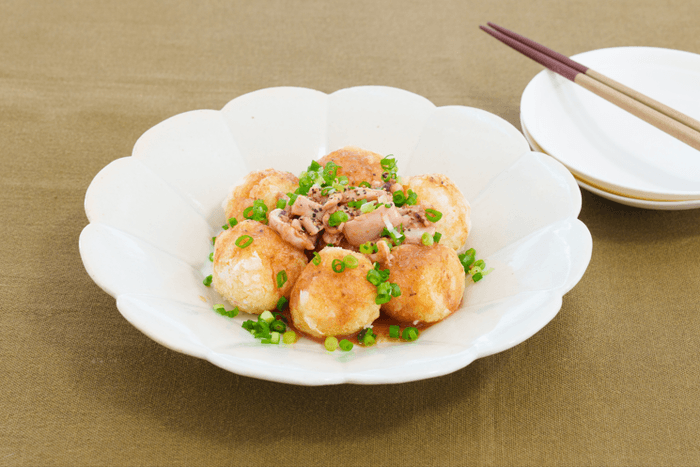 じゃがいも揚げまんじゅう 塩辛バターソース