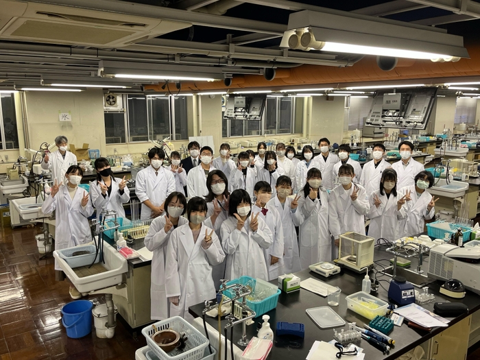 2022年度第19回の体験実験講習会の様子