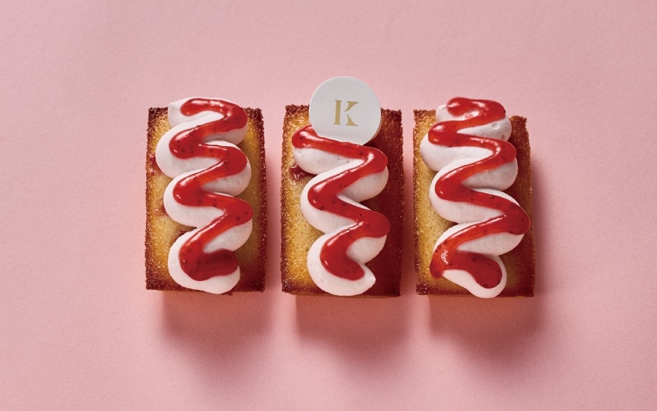 【生食感】北海道産発酵バターの香るフィナンシェに甘酸っぱい苺を合わせた春限定の焼きたてスイーツ