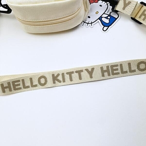 キティのショルダーバッグ