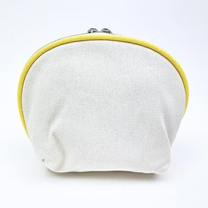 スンスンのポーチ