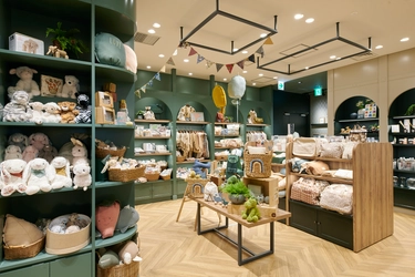 ベビー＆キッズ用品も充実！ 2周年を迎えた『HOWMORE LIVING』丸ビル店が ノベルティキャンペーンを開催