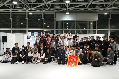 XiqzHehbIYqA3lyJeODc.jpg?w=940&h=940