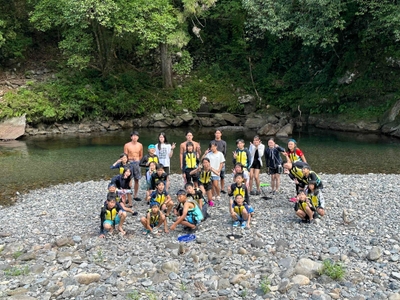 Xjq7yt59vZH2CYlVRhpg.jpg?w=940&h=940