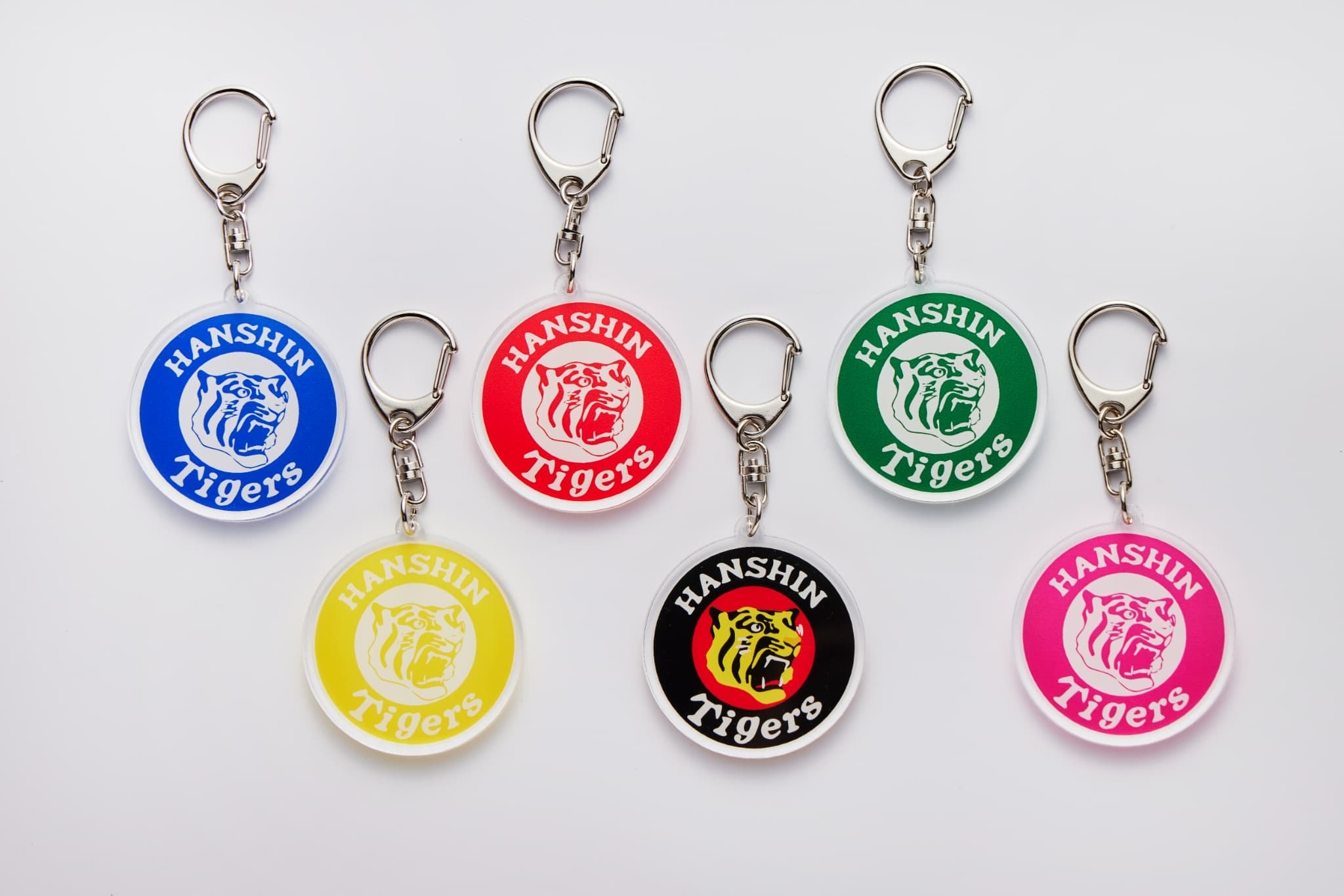 道の駅ぎのざに「ガチャCAN」自販機が登場！ 1/29からタイガース