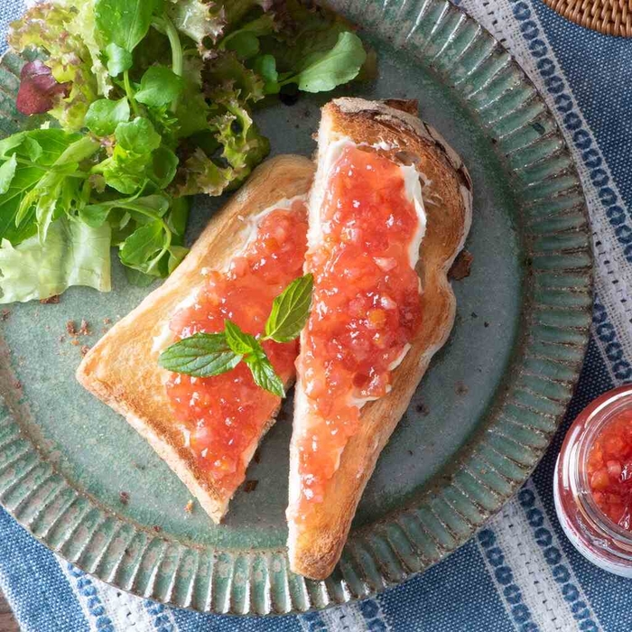 「国産ブラッドオレンジ マーマレード」を使ったチーズトースト